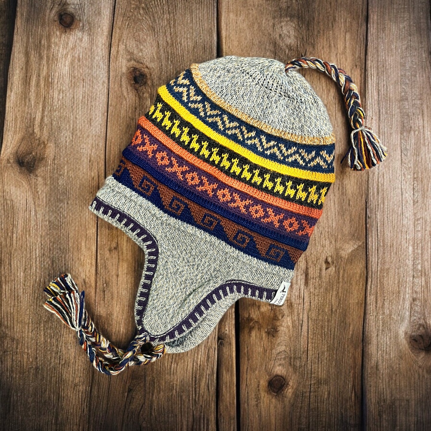 Reversible Alpaca Chullo Beanie (ROUND EAR). Size L.