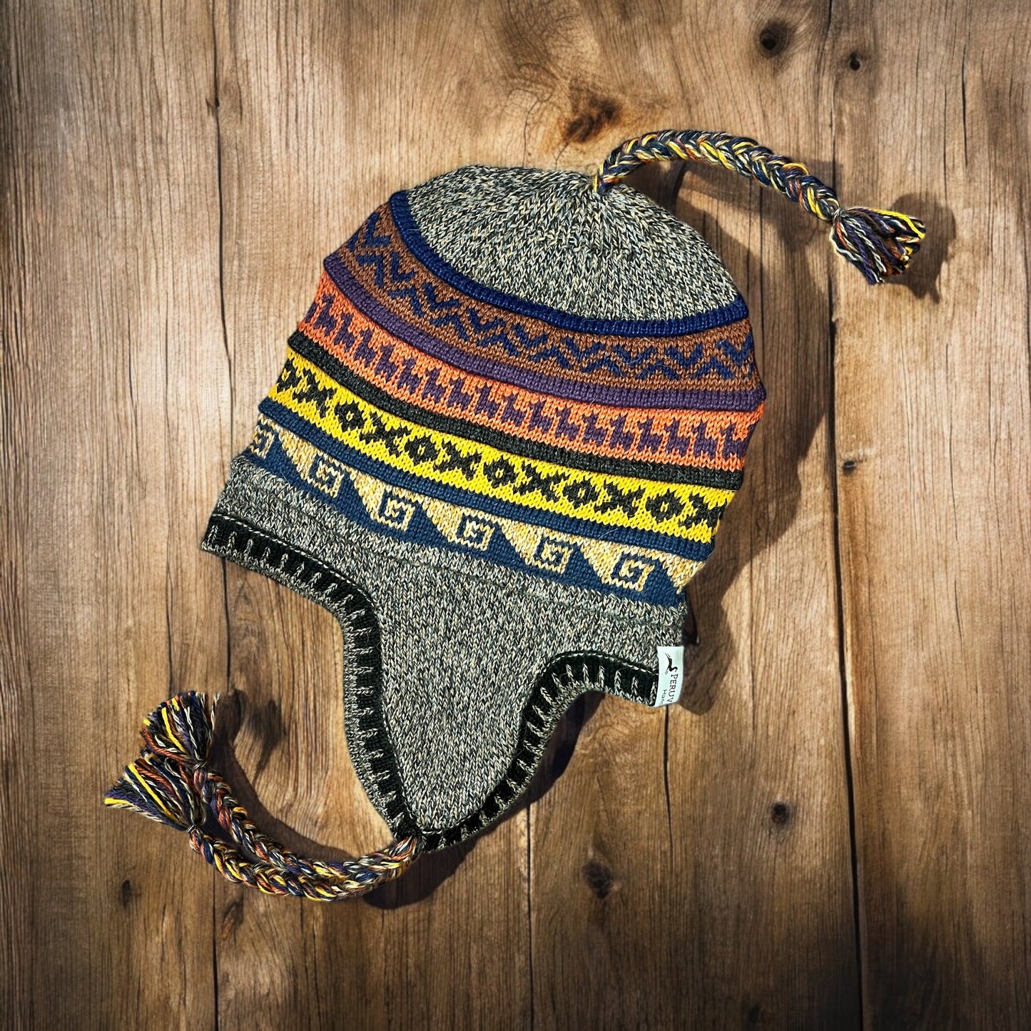 Reversible Alpaca Chullo Beanie (ROUND EAR). Size L.