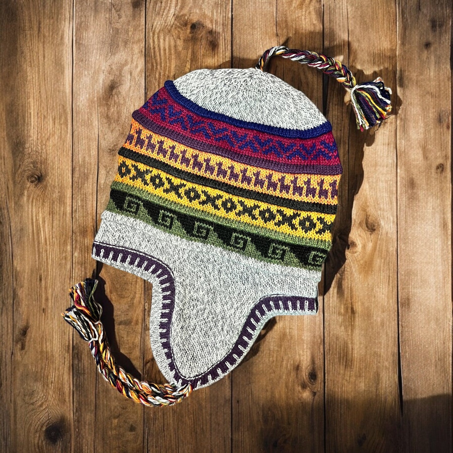 Reversible Alpaca Chullo Beanie (ROUND EAR). Size L.