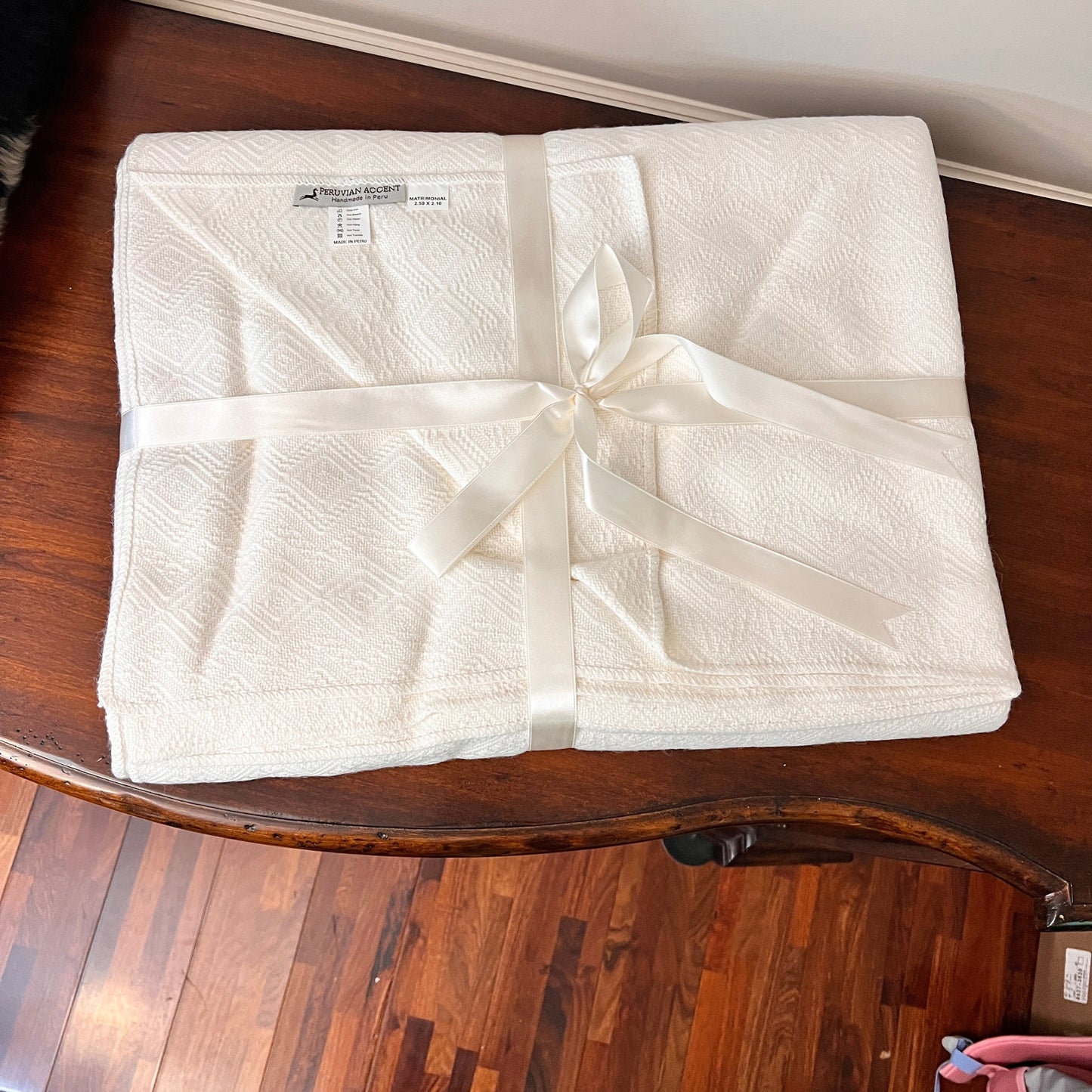 Luxury Queen or King Size Alpaca Blanket