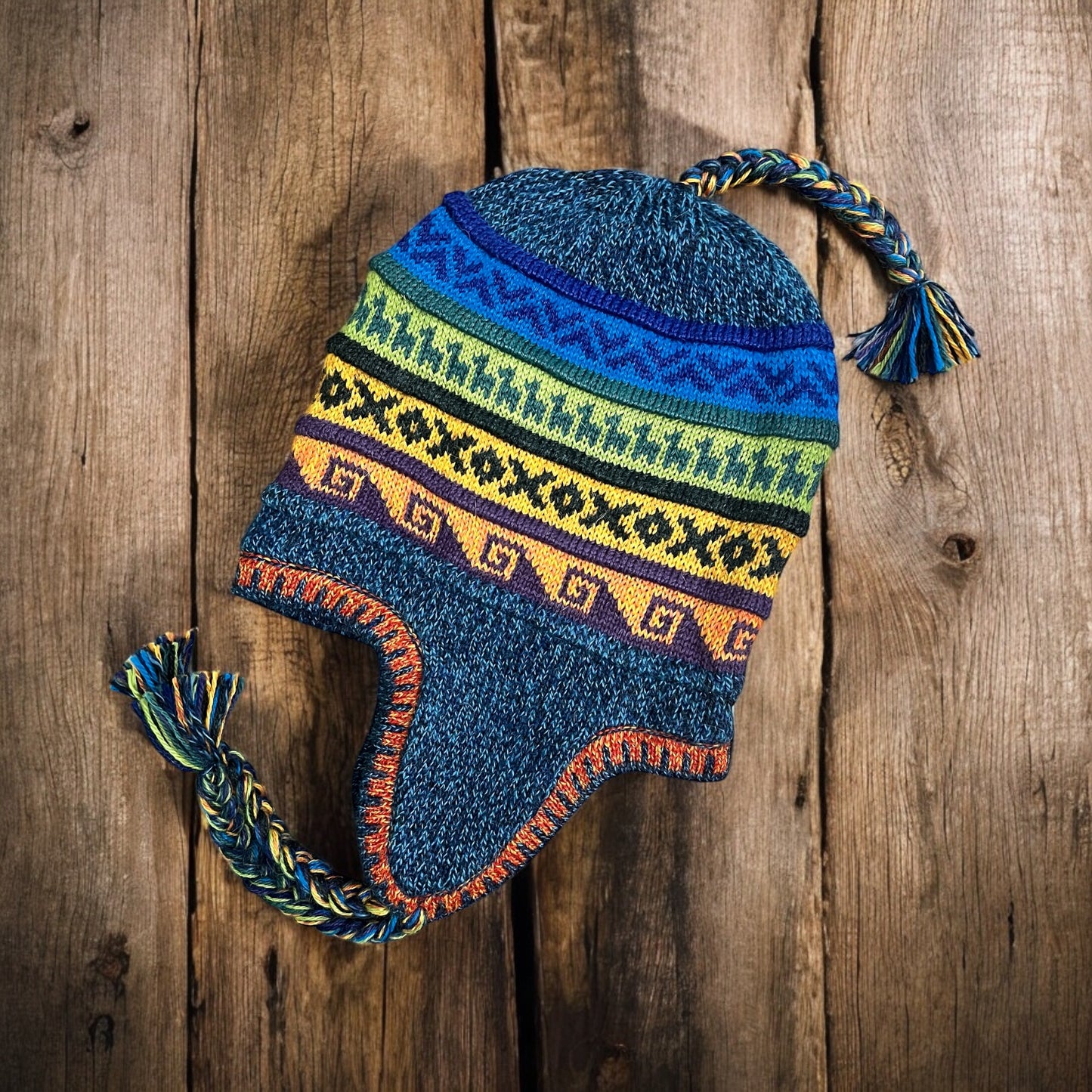 Reversible Alpaca Chullo Beanie (ROUND EAR). Size L.