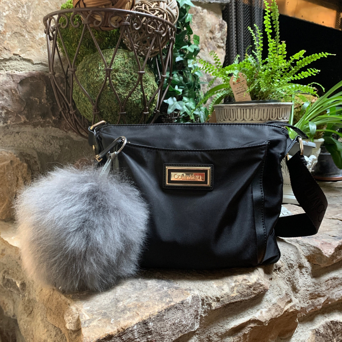 alpaca pom pom