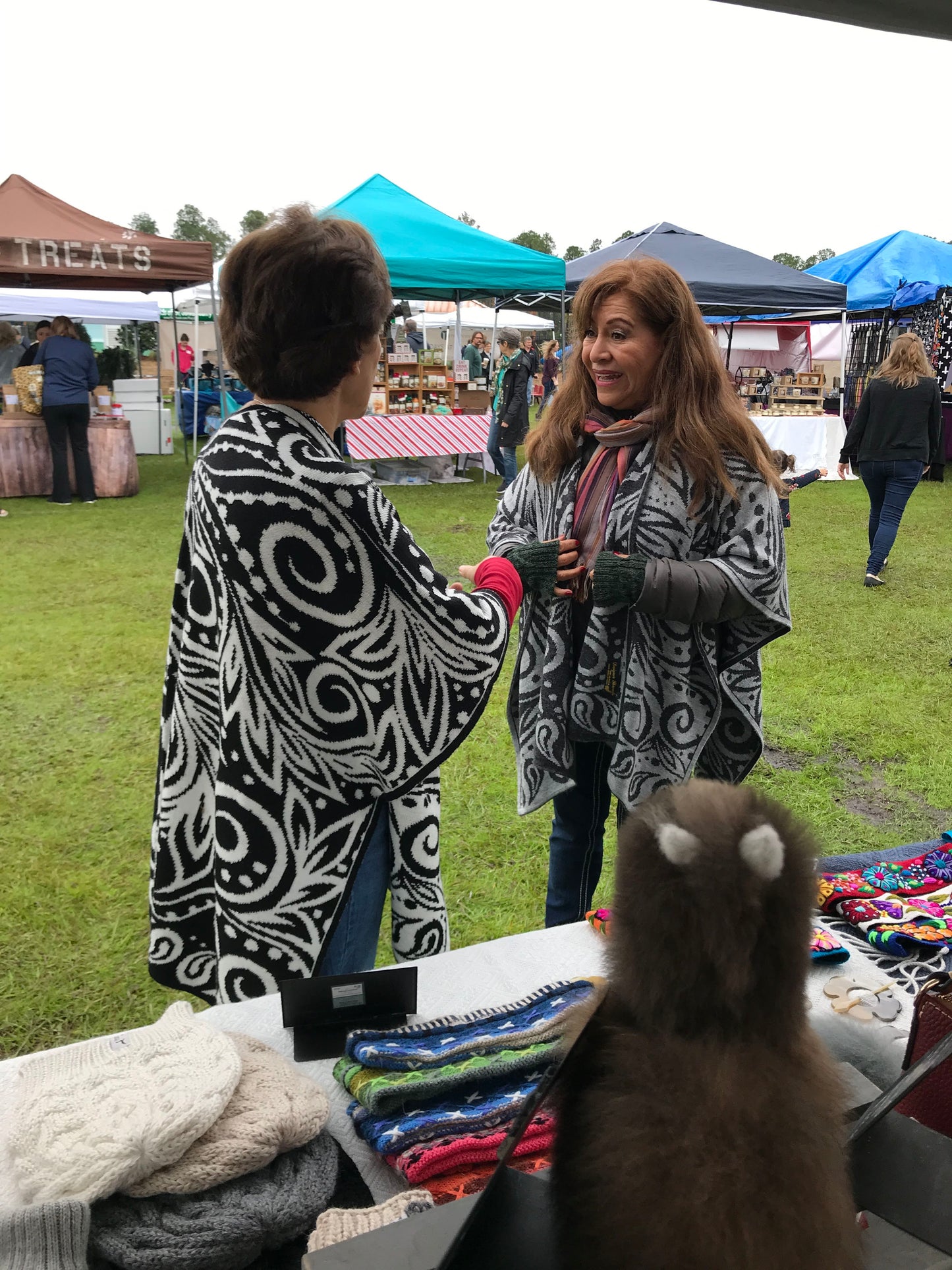 Alpaca Reversible Shawl - Peruvian Accent