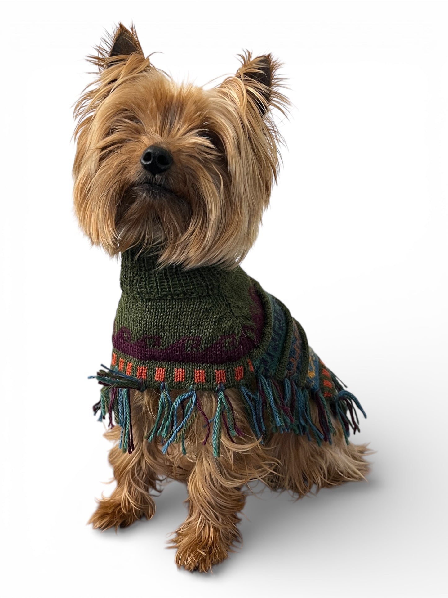 Military Green Alpaca Dog Poncho – Handmade in Peru (Sizes XX0–8)