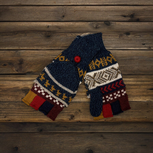 Luxury Alpaca mitten gloves. Handmade in the Andes of Peru. Perfect for warehouse workers and people who enjoy the outdoors.