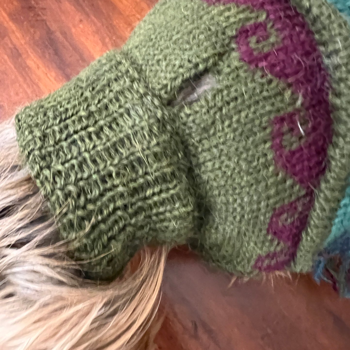 Military Green Alpaca Dog Poncho – Handmade in Peru (Sizes XX0–8)