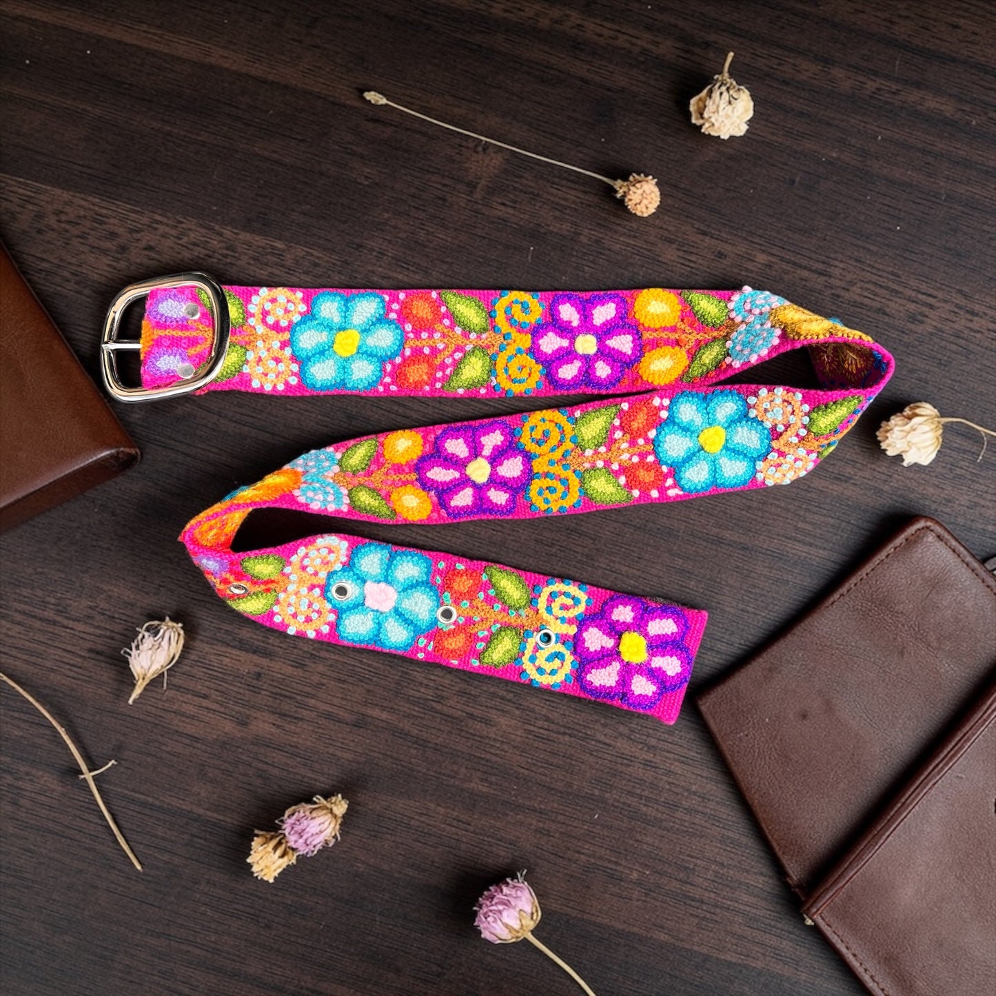 Hand-Embroidered Peruvian Boho Belt – SIZE SMALL