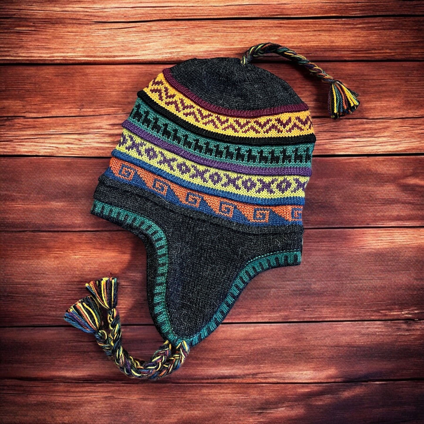 Reversible Alpaca Chullo Beanie (ROUND EAR). Size L.