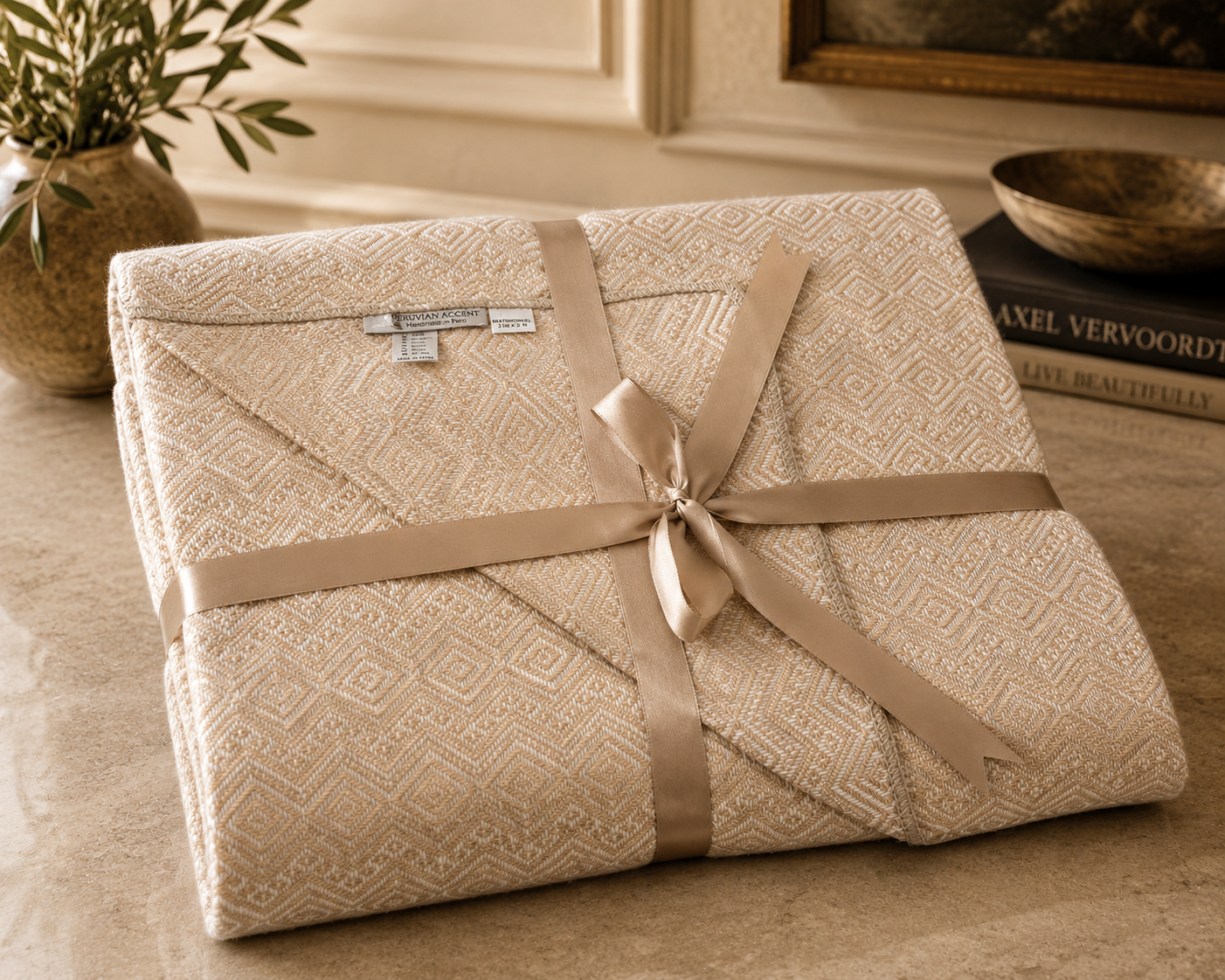 Luxury Baby Alpaca Blanket | King & Queen Size | Handmade in Peru | Natural Heat-Regulating Bedding