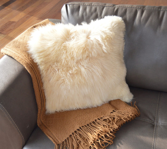 Baby Alpaca Fur Pillow 20x20 (BEIGE)