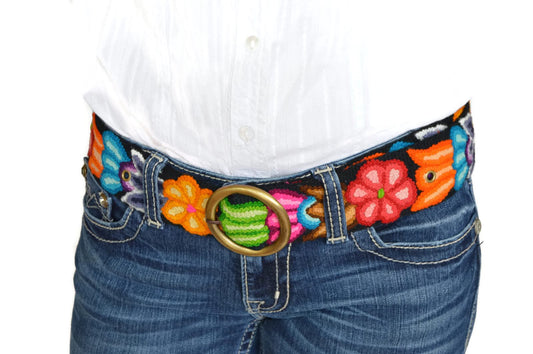 Hand-Embroidered Peruvian Belt – SIZE SMALL