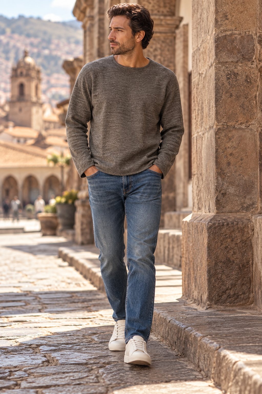 The Qori Crew – 100% Baby Alpaca Luxury Crewneck Sweater