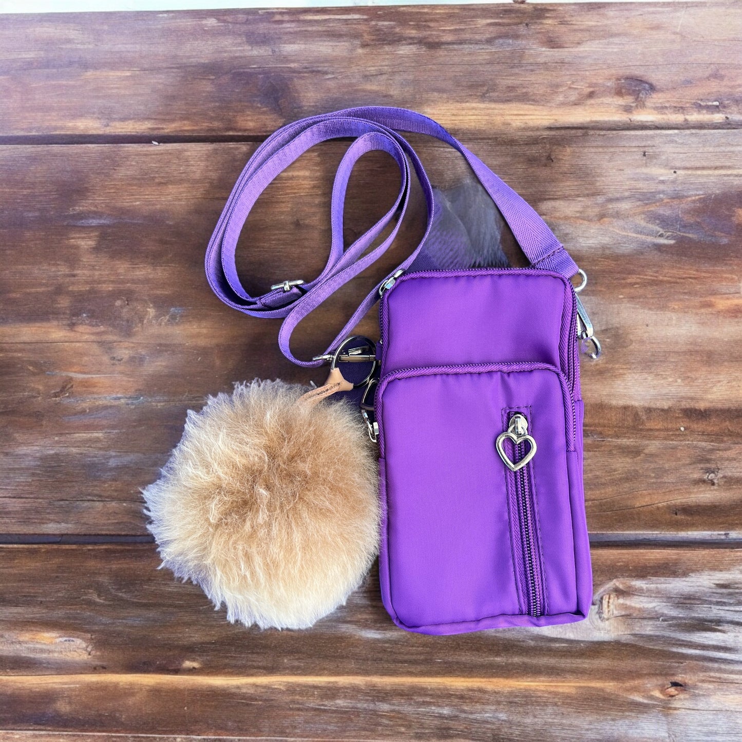 Armband Crossbody purse with alpaca pompom