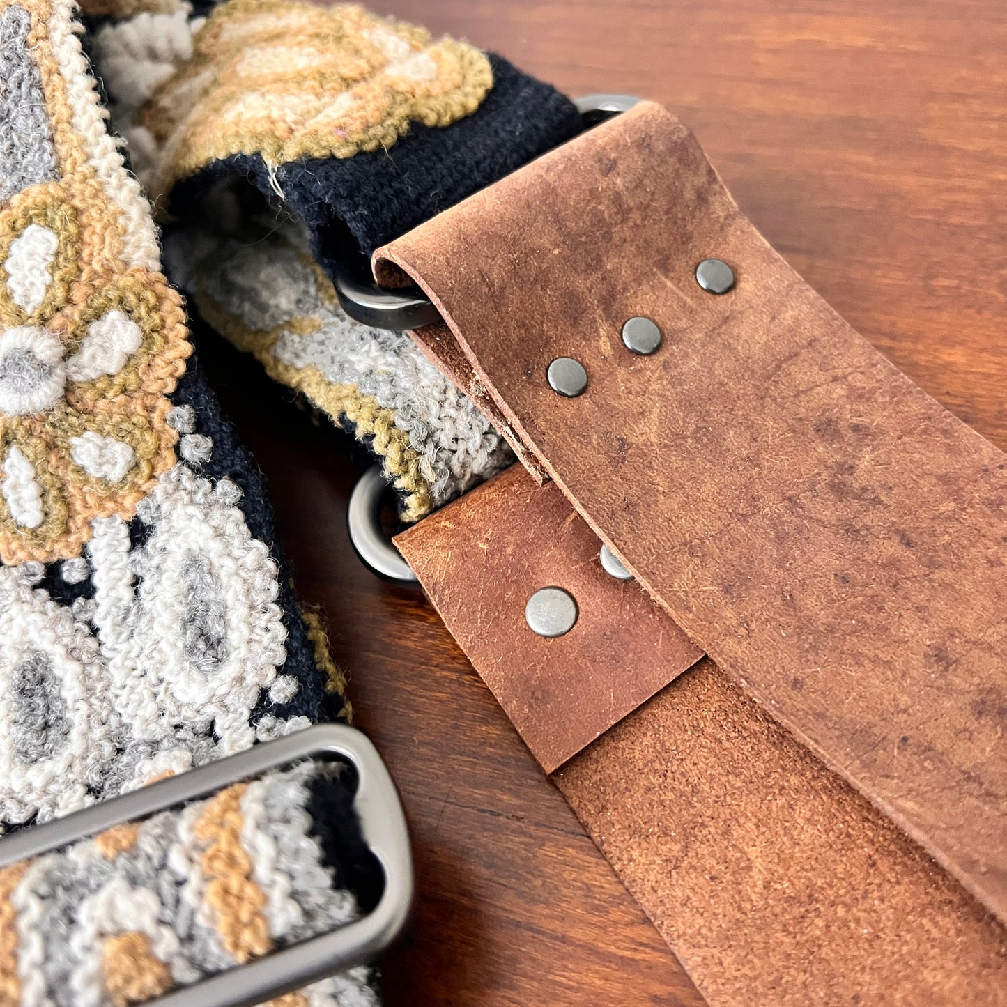 Handmade Peruvian Guitar Strap – Hand Embroidered, Adjustable, Brown Leather Ends, Unique Gift for Guitar Players