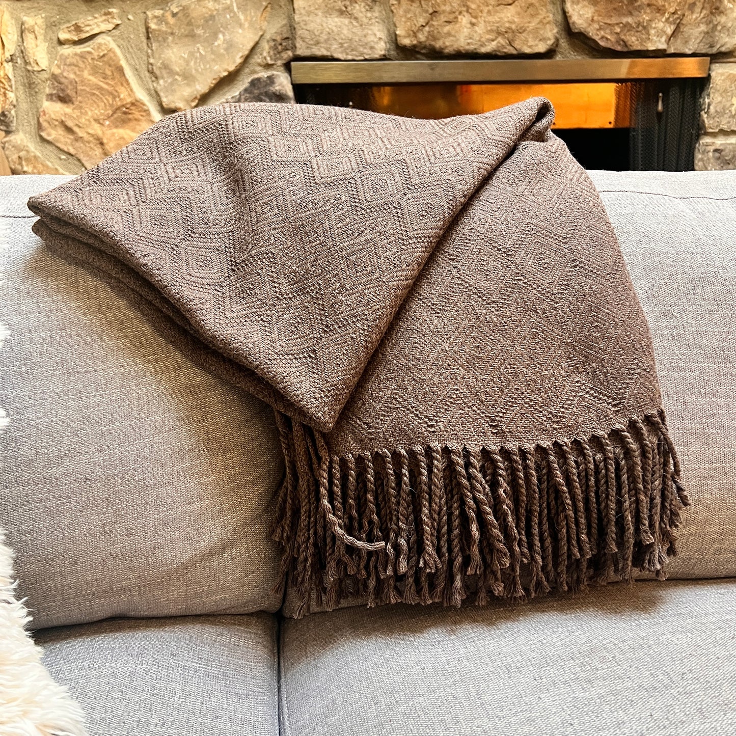 MOCHA Alpaca throw blanket