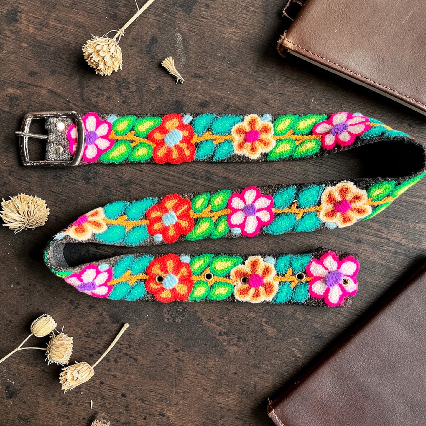 Hand-Embroidered Peruvian Belt – SIZE MEDIUM / LARGE