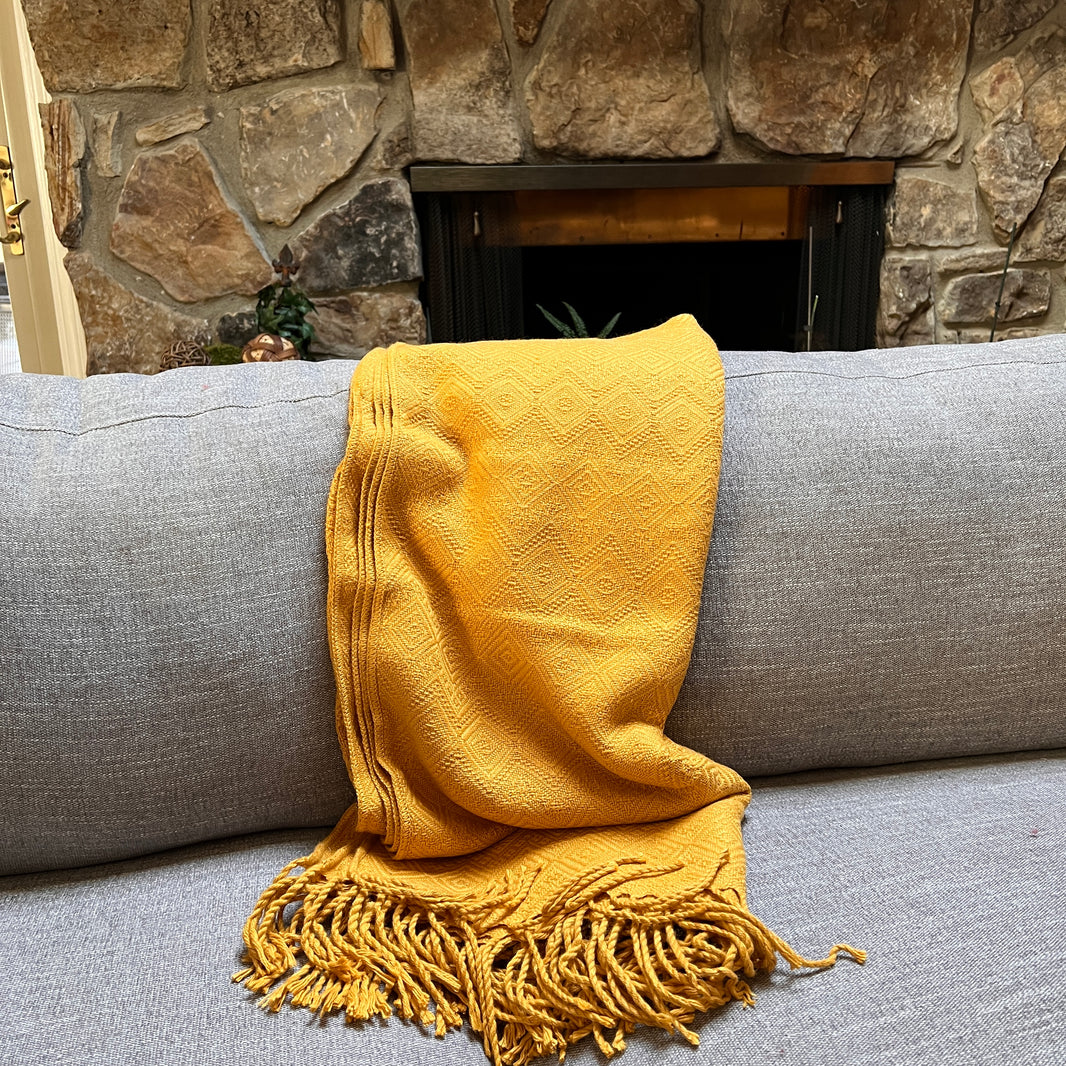 Handmade Alpaca Throws by Peruvian Accent. handloomed, hypoallergenic